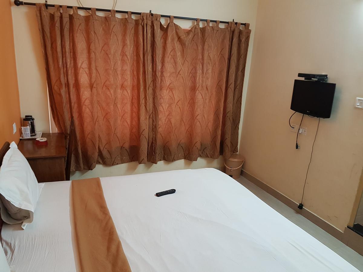 Hotel The Samrat Thiruvananthapuram Esterno foto