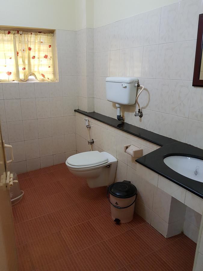 Hotel The Samrat Thiruvananthapuram Esterno foto
