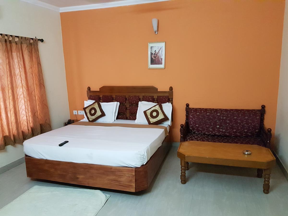 Hotel The Samrat Thiruvananthapuram Esterno foto