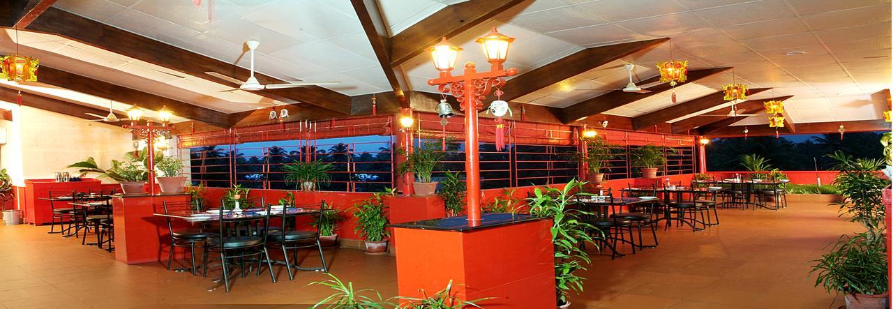 Hotel The Samrat Thiruvananthapuram Esterno foto